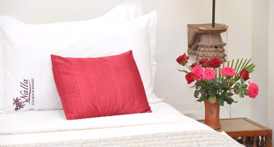 Nalla Eco Beach Resort Standard AC Room 3